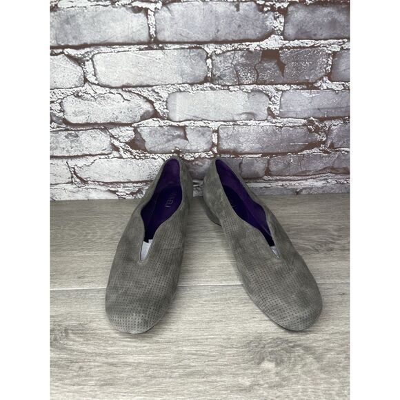 Vaneli Gray Suede Leather Perforated Slip On Wedge Shoes Women’s Sz 8.5W US/39EU - Picture 14 of 16